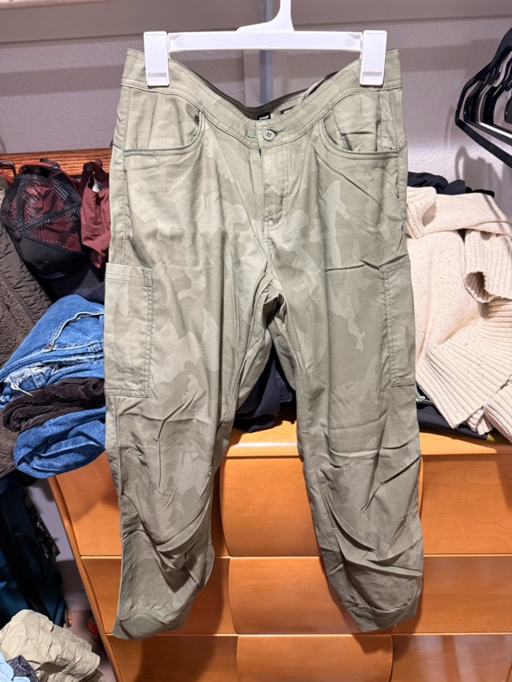 Prana Women’s  Light Olive Cargo Pants - Camo-Textured Utility